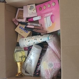 Make up bundle